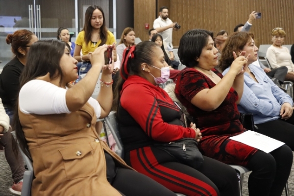 Realizan en el Congreso diálogos para analizar los derechos de personas con autismo