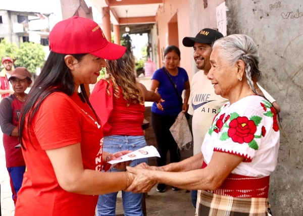 Liz Sánchez promueve la participación femenina en Jopala