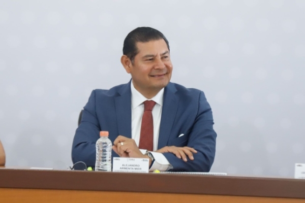 Anuncia Alejandro Armenta ajustes en su equipo de gobierno