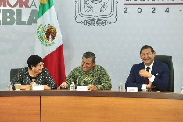 SMT atiende a concesionarios, no a organizaciones o a grupos de presión: Armenta