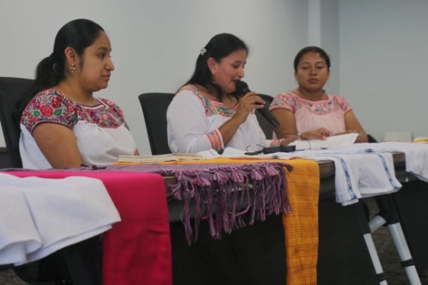 Promueve Congreso encuentro cultural “Tejiendo Nuestras Vidas”