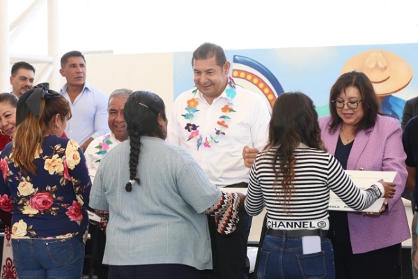 Gobierno del Estado avanza en atención integral para mujeres, menores y adolescentes