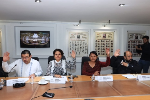 Aprueban en Comisión del Congreso exhorto para gestionar campaña masiva de vacunación contra COVID-19