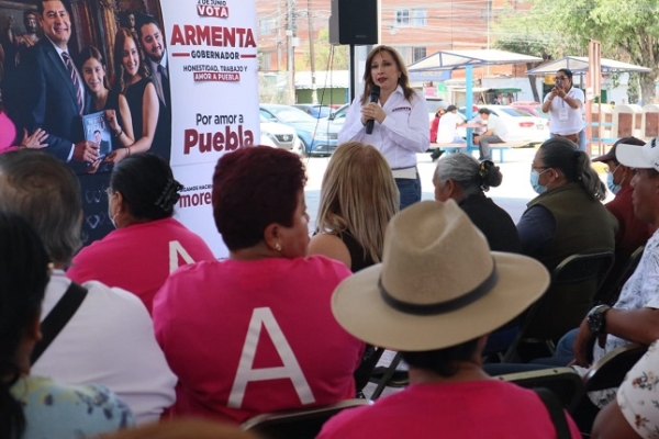 Promover valores familiares en Puebla: prioridad de Ceci Arellano y Alejandro Armenta