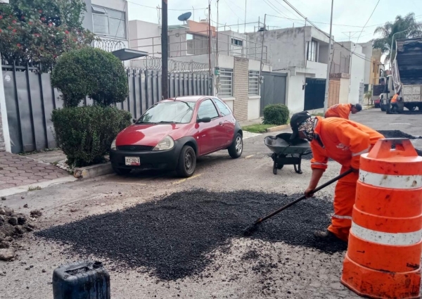 Gobierno de Pepe Chedraui ha tapado más de 57 mil baches en Puebla