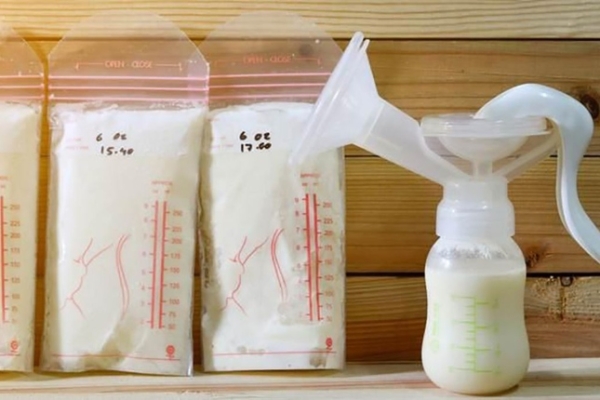 ISSSTEP convoca a donar frascos para recolección de leche materna