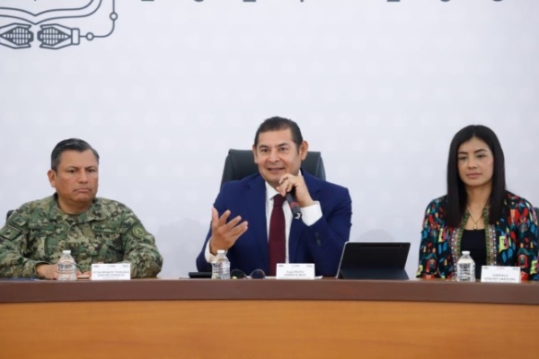 Anuncia Armenta Centros de Seguridad y Atención al Turista