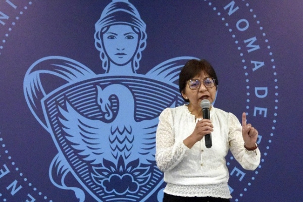 Rectora Lilia Cedillo pide a los estudiantes voto de confianza y diálogo con las comisiones