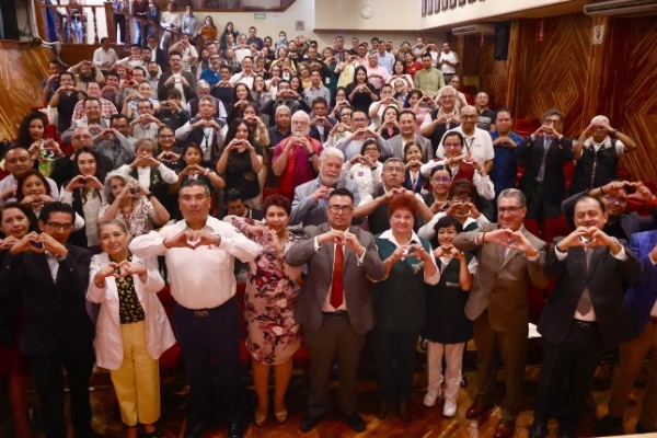 Capacitan titulares de hospitales para fortalecer el Programa Hospital Seguro