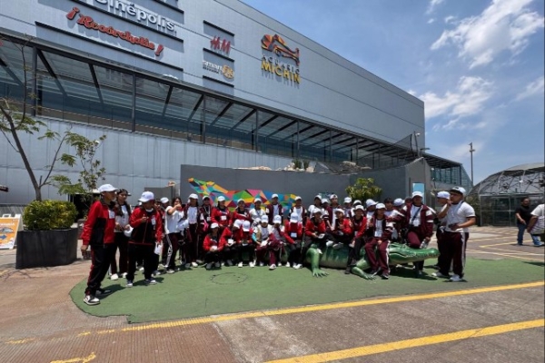 Cientos de estudiantes disfrutan de Puebla con el regreso de &quot;Viajes Inolvidables”