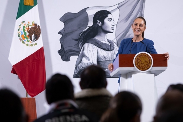 Claudia Sheinbaum anuncia construcción de 18 preparatorias; ampliación de 33 planteles y 35 reconversiones de secundarias a bachilleratos