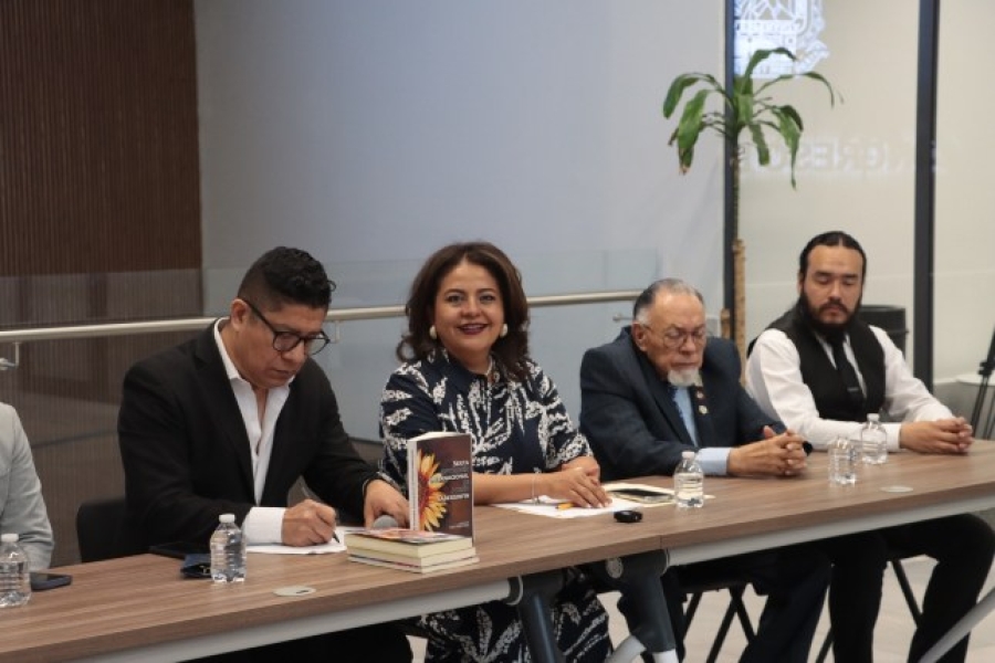 Lectura y libros son la base para construir Leyes, destacan en Congreso