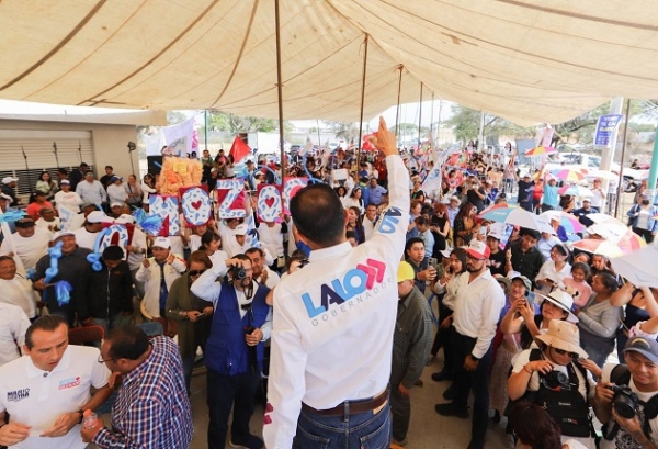 Presenta Lalo Rivera propuesta de salud