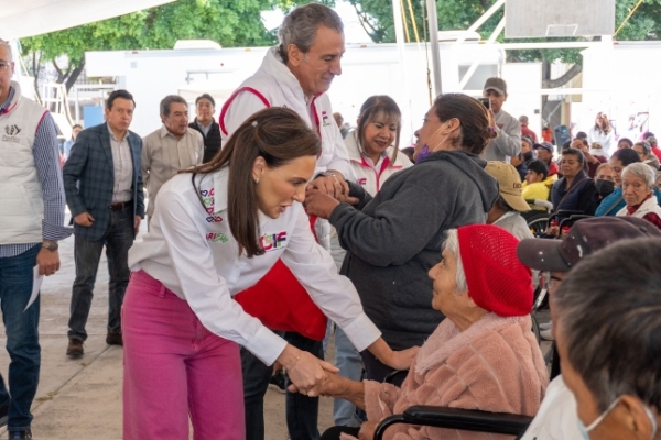 Realizaron Pepe Chedraui y MariElise Budib Jornada Imparable del SMDIF en Valle del Sol