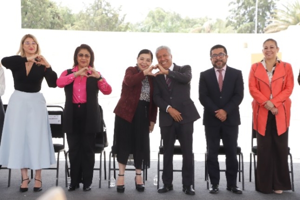 Juventud poblana honra valores patrios e impulsa su formación integral