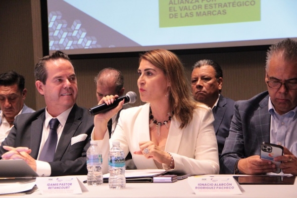 Magistrada Presidenta del TEEP firma el Pronunciamiento por la partición ciudadana