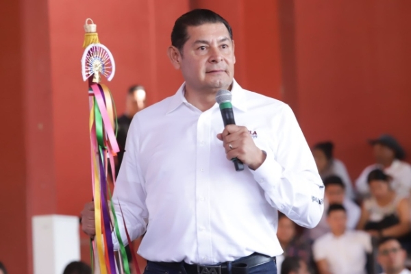 Detona Armenta desarrollo comunitario y con justicia en educación, salud y obras deportivas por 15 mdp