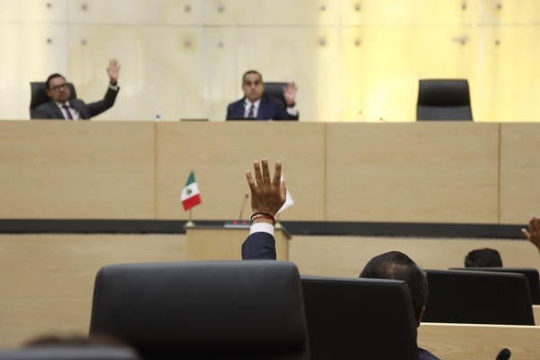 Congreso del Estado conmemora 8M con posicionamientos y aprobación de acuerdos